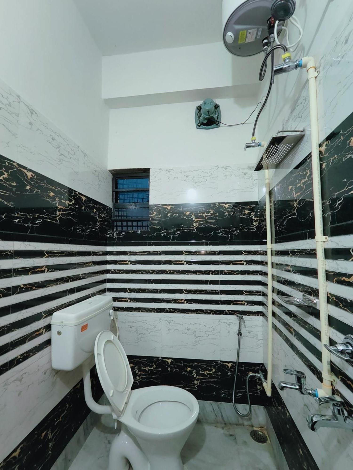 Gulab Lodge 실리구리 외부 사진
